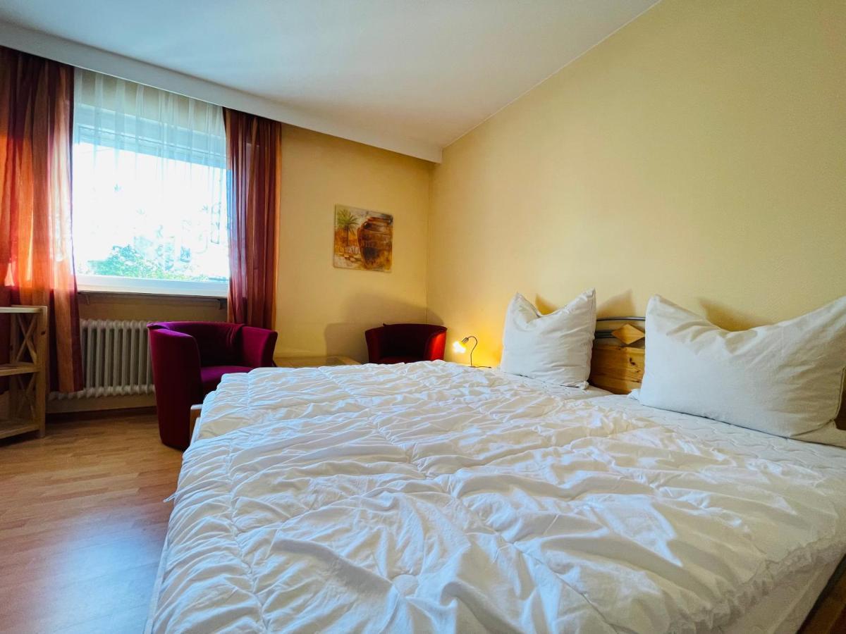 Hotel Ochsen Ortenberg  Экстерьер фото